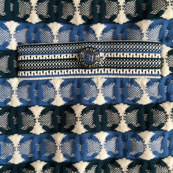 BNWT CHANEL 2019 Printed Crop Top w/ Tags Size: M | US6, FR38 - Picture 8 of 17